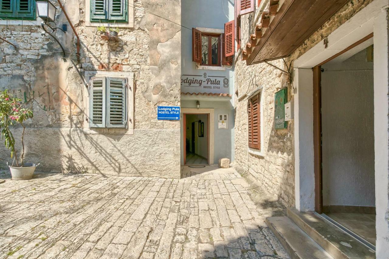 Old Town Apartments In City Center PUY Eksteriør bilde
